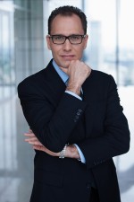 Patrick Kurowski, Dyrektor, Dział Powierzchni Przemysłowych i Magazynowych, CBRE Patrick Kurowski, Dyrektor, Dział Powierzchni Przemysłowych i Magazynowych, CBRE