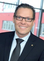 Bernd Austinat, Senior Manager Produkt Marketing Bernd Austinat, Senior Manager Produkt Marketing