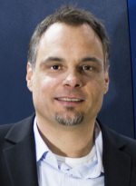 Arndt Eschenlohr, Geschäftsführer der PLS Print Logistic Services GmbH Arndt Eschenlohr, Geschäftsführer der PLS Print Logistic Services GmbH