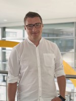 Julian Melsbach, Project Lead for Smart Glasses, Siemens Julian Melsbach, Project Lead for Smart Glasses, Siemens