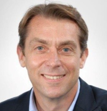 Grégory Boucharlat, Vicepresidente de Neumáticos para Vehículos Industriales en Europa Grégory Boucharlat, Vicepresidente de Neumáticos para Vehículos Industriales en Europa