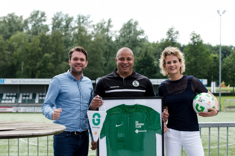 Marc Nipius, Leandro Lopes en Marjolein van Erken Calandt vieren mijlpaal