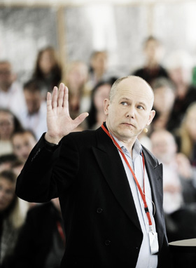 Dr. Richard Hobday tijdens Daylightsymposium 280px.jpg