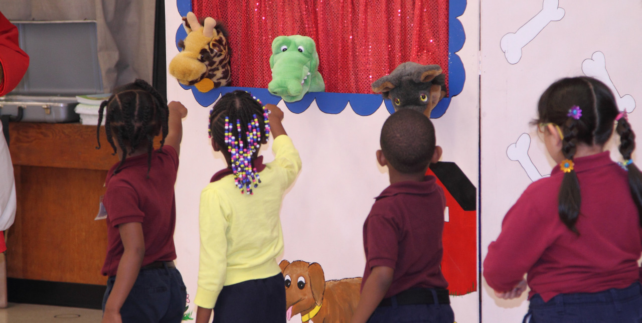 Kids with puppets