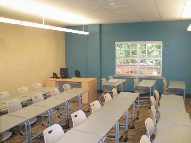 graceschoollowres.jpg