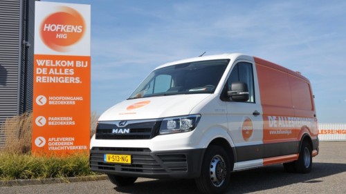 Hofkens HIG eerste klant dubbellucht MAN TGE