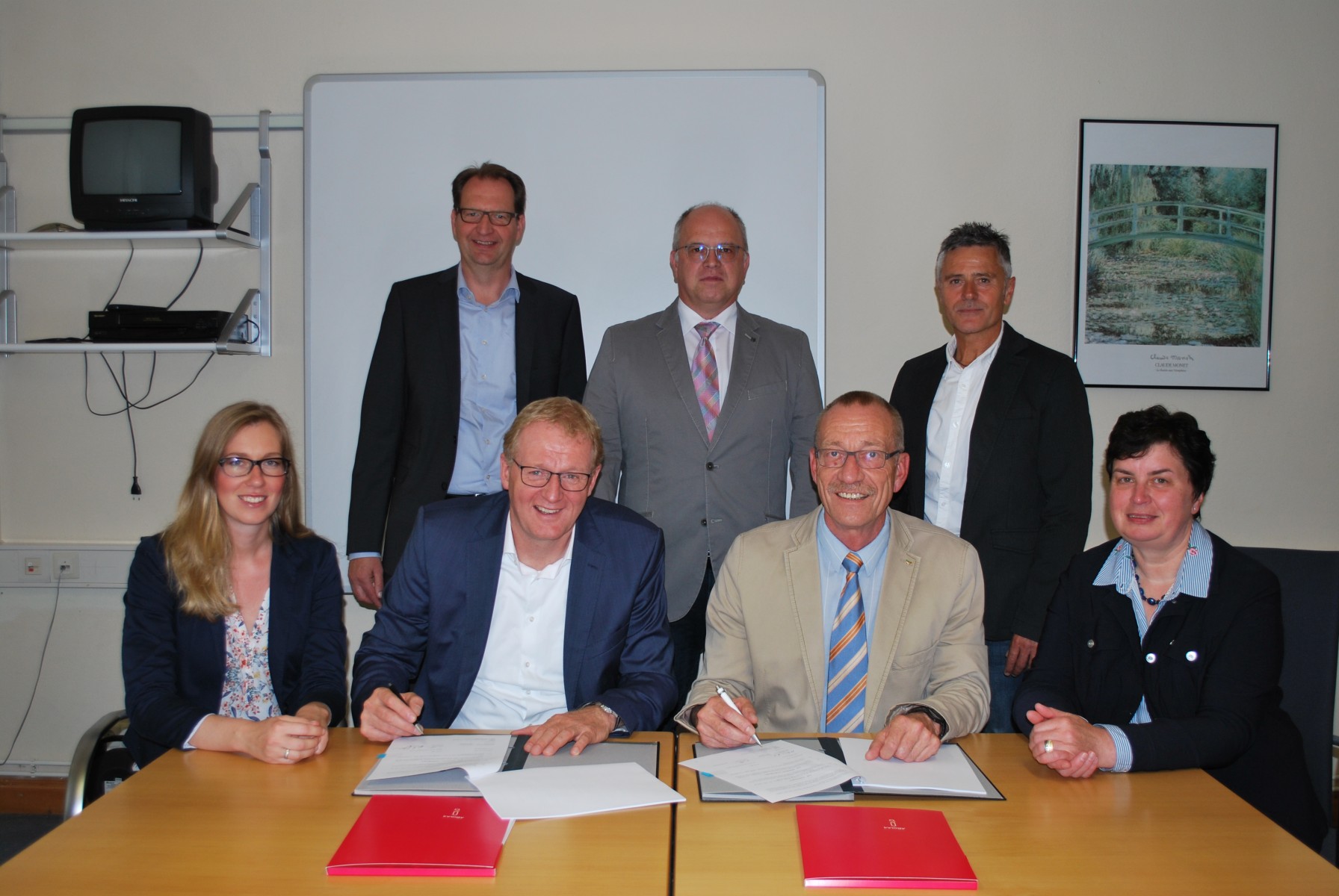 Foto Konzessionsvertrag Willebadessen Foto Konzessionsvertrag Willebadessen