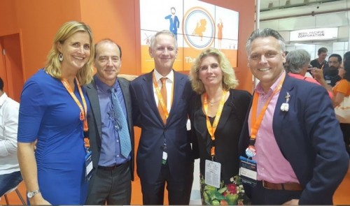 Life sciences and health mission - v.l.n.r.: Marije Deutekom (Inholland), Professor Albert Cliquet jr (Unicamp), Han Peters (Nederlandse ambassadeur in Brazilie), Vera van Waardenburg (Inholland) en Prof Thomas Janssen (VU- Reade). Life sciences and health mission