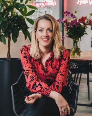 Tara Boxman - Tara Boxman Tara Boxman