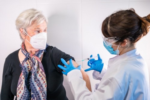 Women Getting Vaccinated - Women Getting Vaccinated