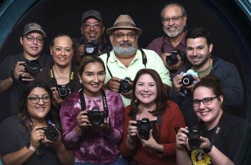 digital-moments-group-hz2_500 - digital-moments-group-hz2_500