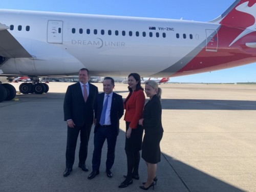 Qantas announcement at BNE - Direct flights to Chicago and San Fransisco Qantas announcement at BNE