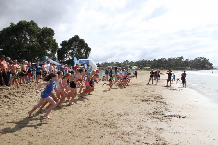 Newsroom Media Releases Bupa Bupa Kidfit Kids Swimming Fun Triathlon Jpg