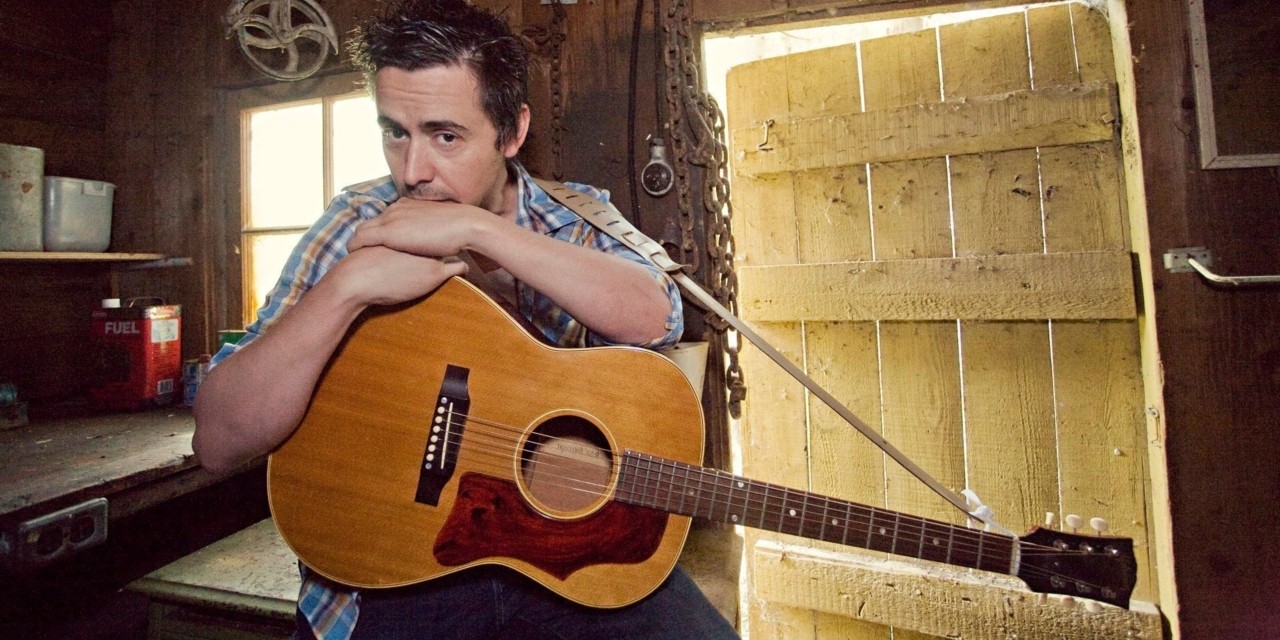 Danny Michel, who won two Canadian Folk Music Awards in 2017, says he saw a 95 per cent drop in income from album sales last year because of music streaming services. U of A music professor Brian Fauteux is one of several researchers aiming to change Canada's Copyright Act to give artists like Michel more ownership and control over their work. (Photo: DannyMichel.com) Danny Michel, who won two Canadian Folk Music Awards in 2017, says he saw a 95 per cent drop in income from album sales last year because of music streaming services. U of A music professor Brian Fauteux is one of several researchers aiming to change Canada's Copyright Act to give artists like Michel more ownership and control over their work. (Photo: DannyMichel.com)