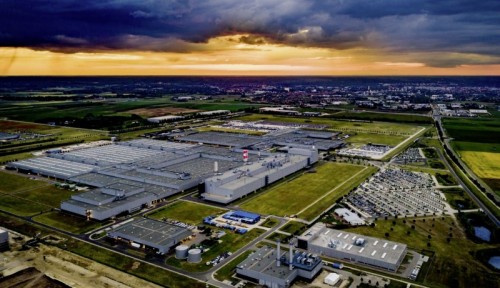 20C0753_031 - Mercedes-Benz Werk Kecskemét, Ungarn: Die Produktion des EQB startet Ende 2021. Mercedes-Benz plant in Kecskemét in Ungarn: Production of the EQB will start at the end of 2021. 20C0753_031