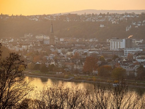 Bus_Blick_von_Asterstein_nach_Koblenz_Karthause_width_1480 - Bus_Blick_von_Asterstein_nach_Koblenz_Karthause_width_1480