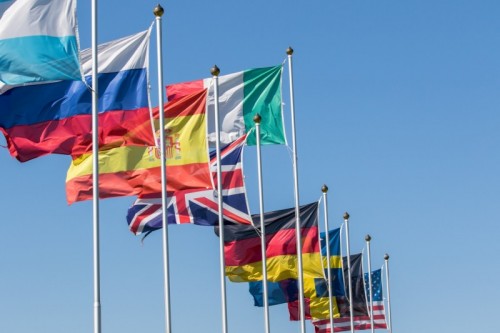 flags-in-the-sky-2021-09-01-04-07-20-utc - flags-in-the-sky-2021-09-01-04-07-20-utc
