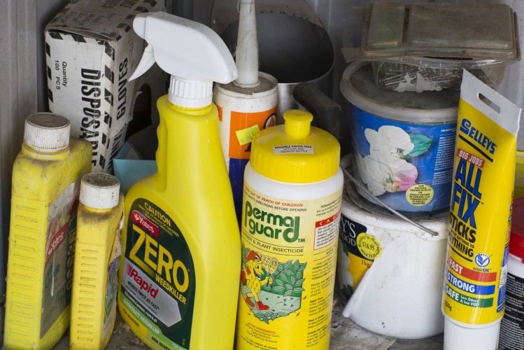 If+you+have+toxic+common+household+products+you+no+longer+need%2C+such+as+pesticides%2C+detergents+and+weed+killers%2C+you+can+dispose+of+them+for+free+at+the+Detox+Your+Home+collection+in+Wonthaggi+on+13+August+2016.