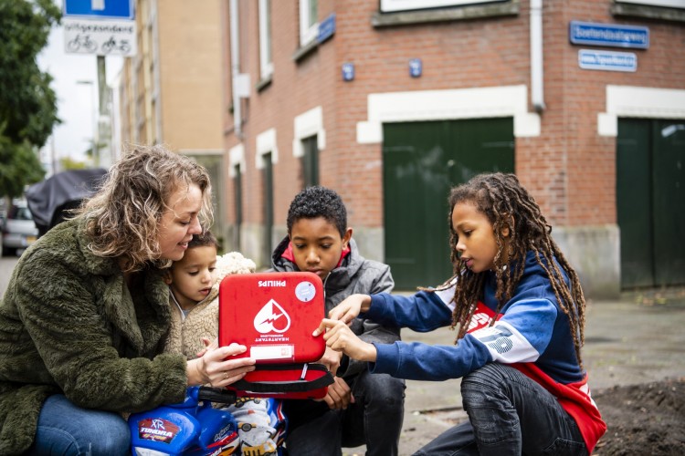 Esther van Horne 1000e BuurtAED-actie 2