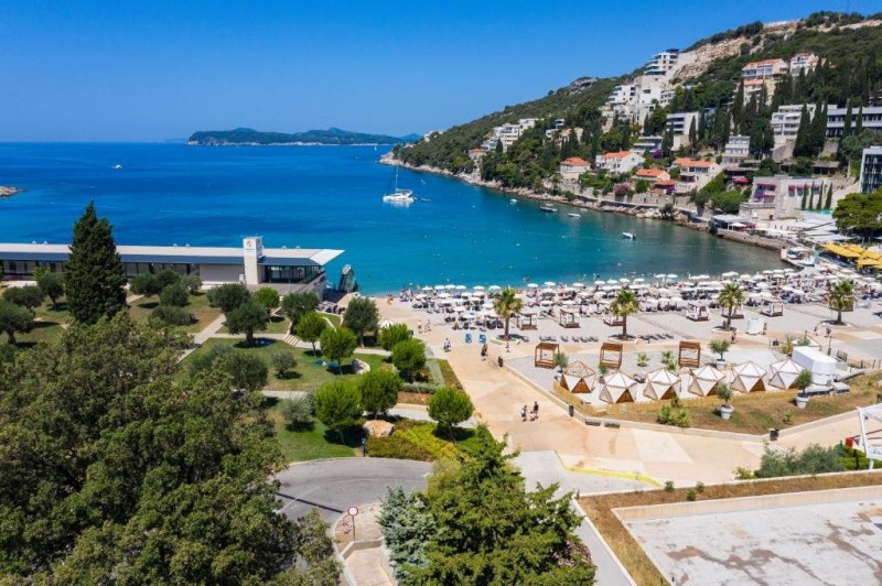 flowers dubronik luxury apartments