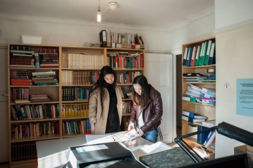An Viet Foundation resource centre with exhibition2018 (1) An Viet Foundation resource centre with exhibition2018 (1)