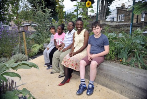 Cllr Anntoinette Bramble meets pupils at The Garden school - Cllr Anntoinette Bramble meets pupils at The Garden school