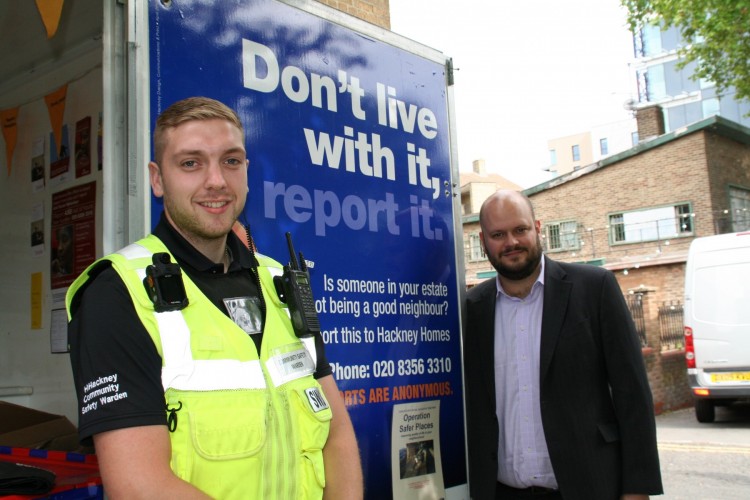 communitysafetywardenjamesranyardandcllrphilipglanville.jpg
