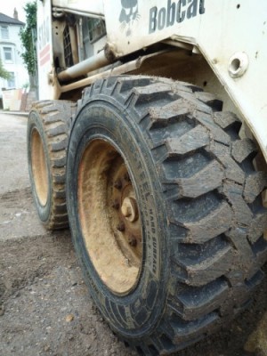 243-Michelin-COVID-19-tyre-advice - Michelin has issued special guidance for construction plant operators laying up machines for extended periods during the COVID-19 pandemic. 243-Michelin-COVID-19-tyre-advice