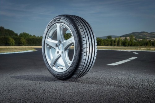 250-michelin-pilot-sport-4.jpg - 250-michelin-pilot-sport-4.jpg