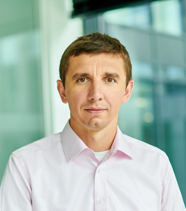 &ndash; wyjaśnia Bartłomiej Rodak Dyrektor Financial Operations.