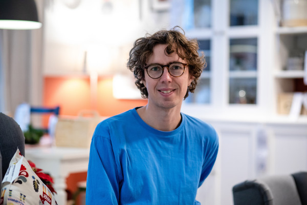 Felix &Ouml;stman, guide Editorial Director and CIPR Crisis Communications Network Committee Member