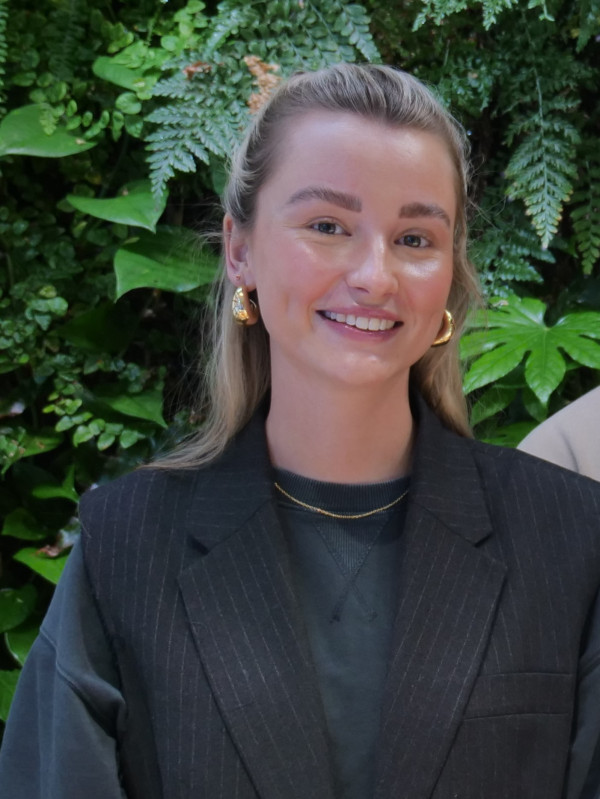 Sam Deinum, student Business Studies Haarlem + minor Living Lab Sustainable Fashion.