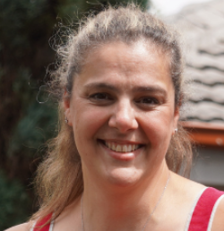 Vali, ovarian cancer survivor