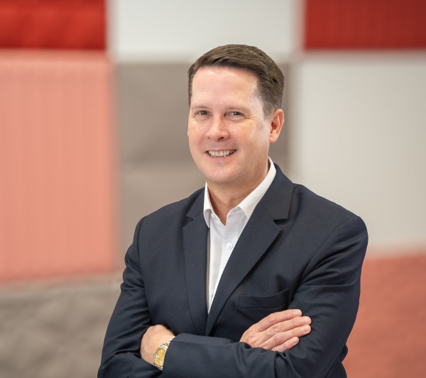  John Harrington, SVP & Head of Sales, Network Infrastructure, Europe, MEA & APAC, Nokia