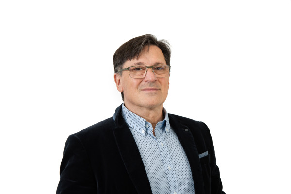  Miguel Angel Acero, CTO and Founder, Medusa