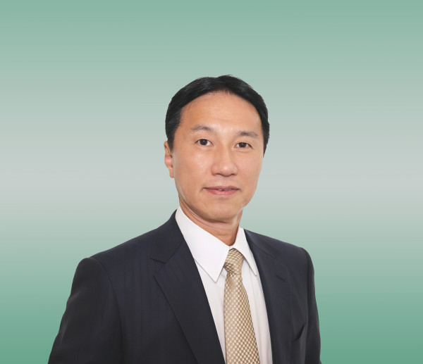 Hideyuki Tsukuda, Executive Vice President and CTO, SoftBank Corp Hideyuki Tsukuda, Executive Vice President and CTO, SoftBank Corp