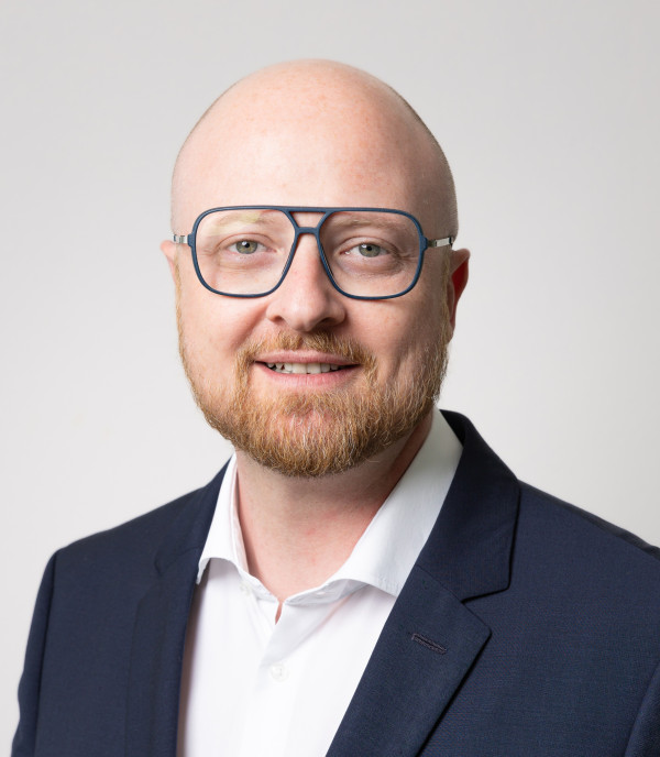 Fabian Steger, Managing Director AURELIUS Fund IV and V