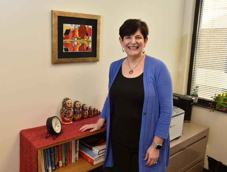 Jackie Haar is a counselor in the Andrew C. Carlos Multiple Sclerosis Institute.