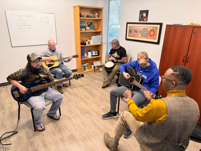 Music_Whole group jams_IMG_8119