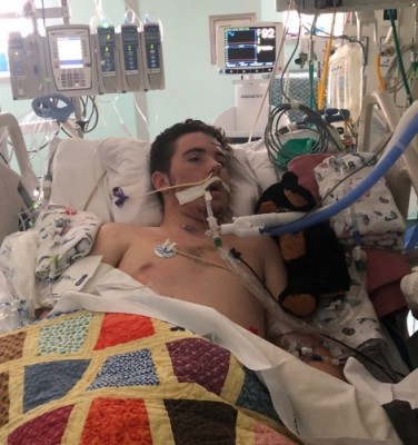 Why Doctors Believe Vaping Landed 17 Year Old In ICU