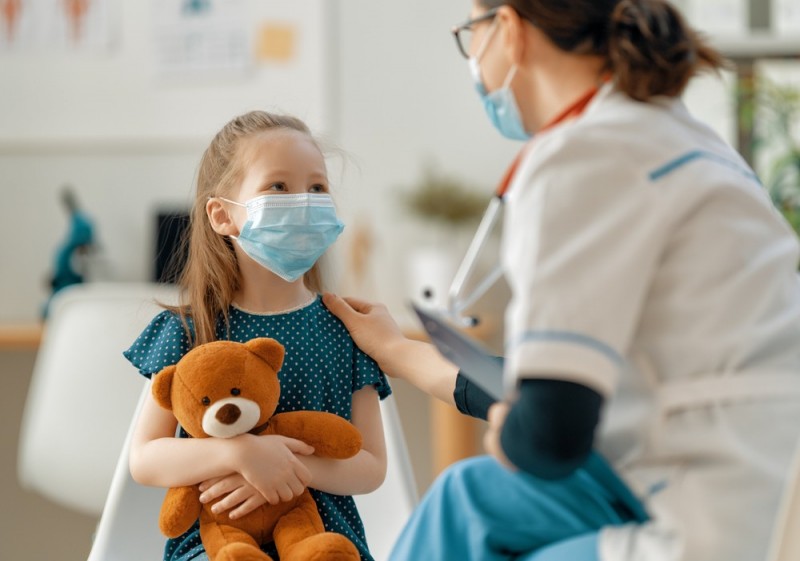 stock-photo-doctor-and-child-wearing-facemasks-during-coronavirus-and-flu-outbreak-virus-protection-covid-1908842191.jpg