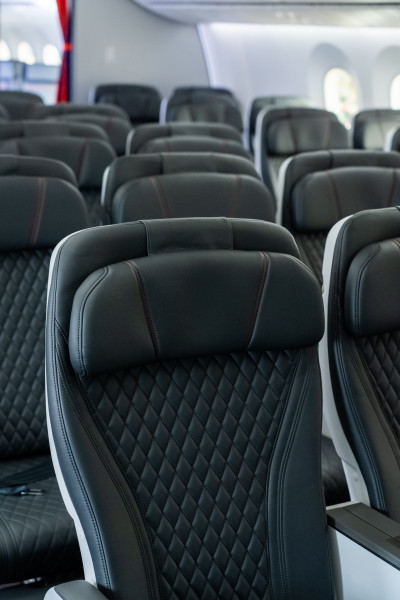 Business seats on Jetstar's refreshed 787