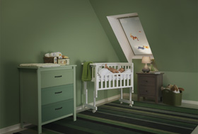 Babykamer met verduisteringsgordijn Winnie de Poeh 280px.jpg