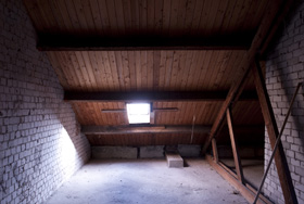 Oude zolderruimte 280px.jpg