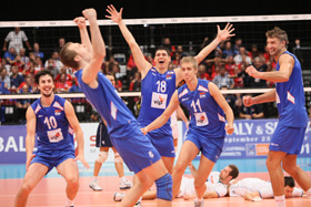 Servi&euml; viert EK overwinning 2011 280px.jpg