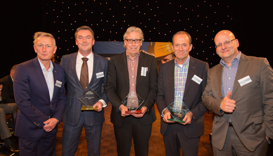 Winnaars Leveranciersprijzen 2013 Saint Gobain Building Distribution 560px.jpg
