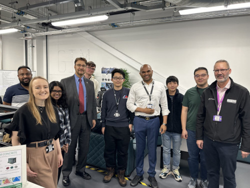 MP visits world leading graphene engineering facility at University of Manchester