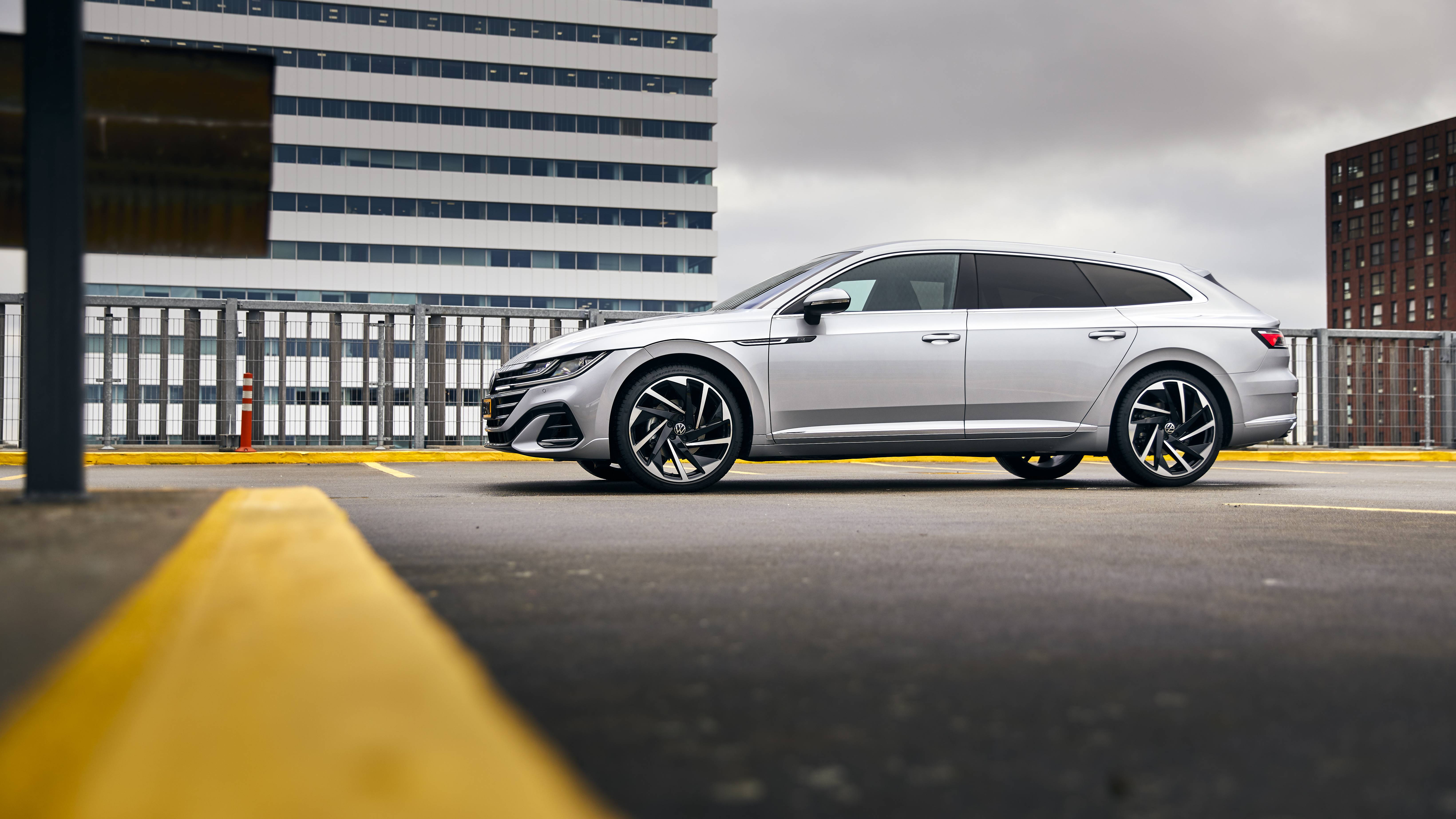 Eerste test Arteon Shooting Brake door AutoZine