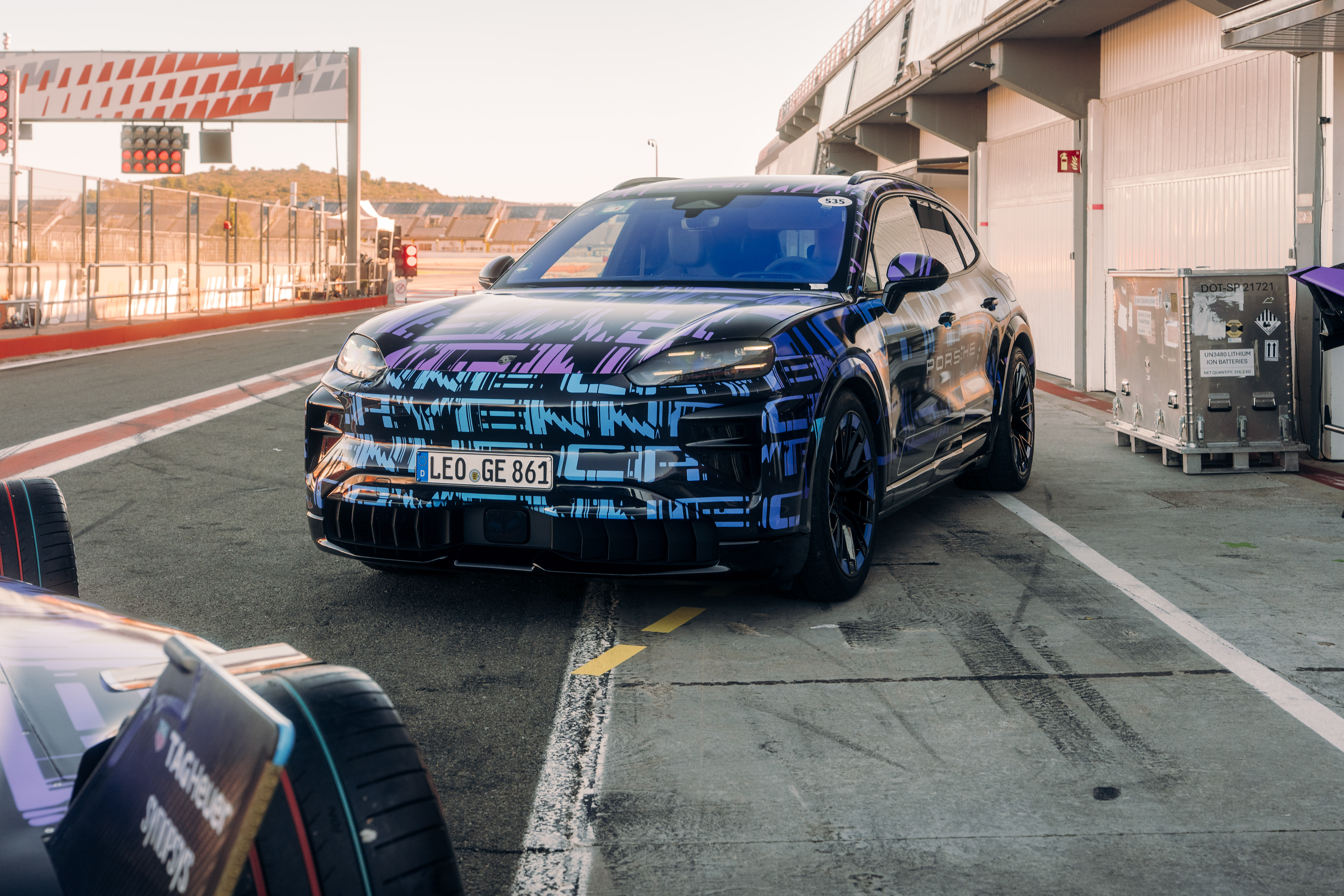 Nieuwe Cayenne - Formule E (4)