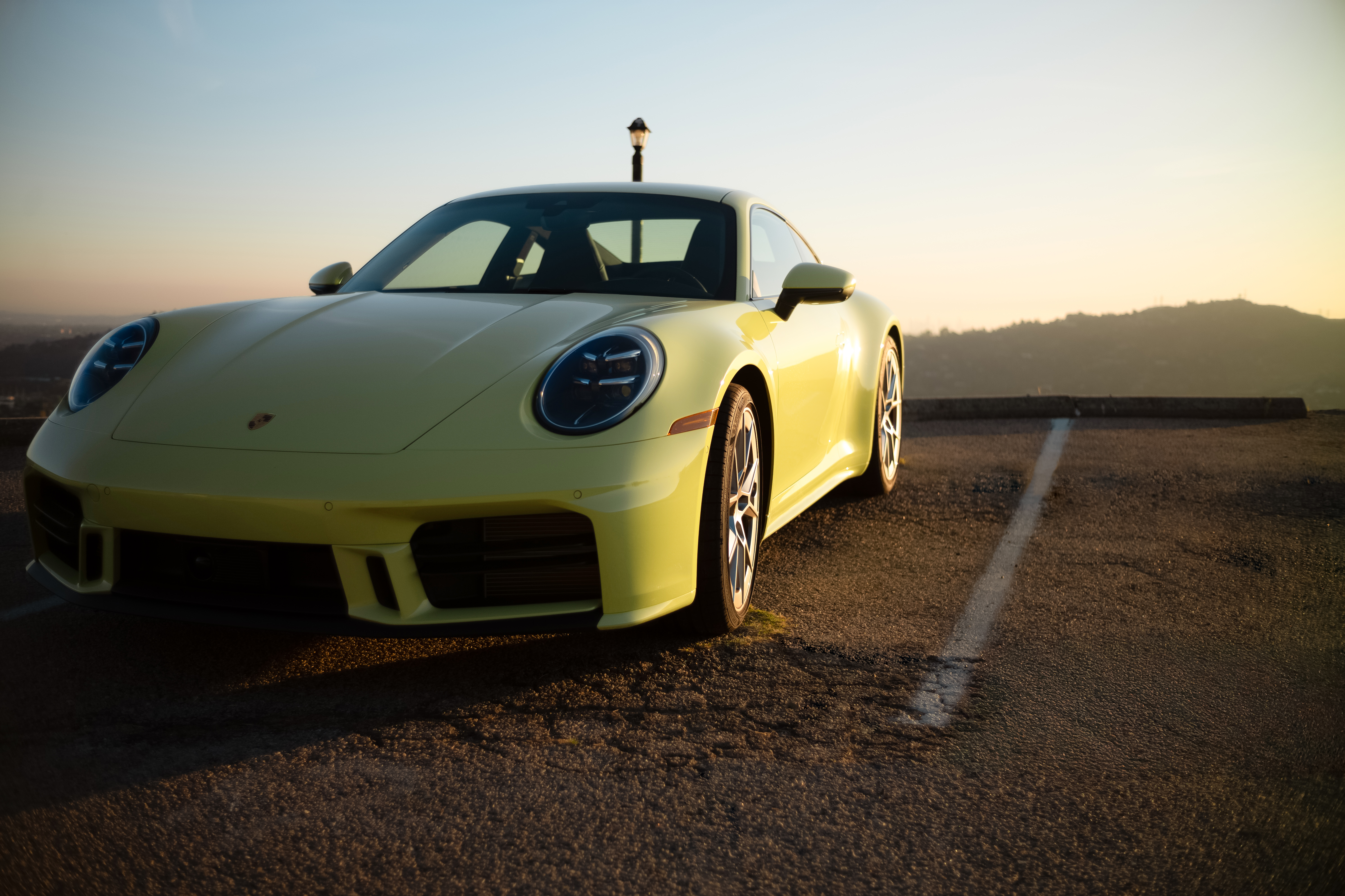 Waarom ligt de motor van de Porsche 911 achterin?